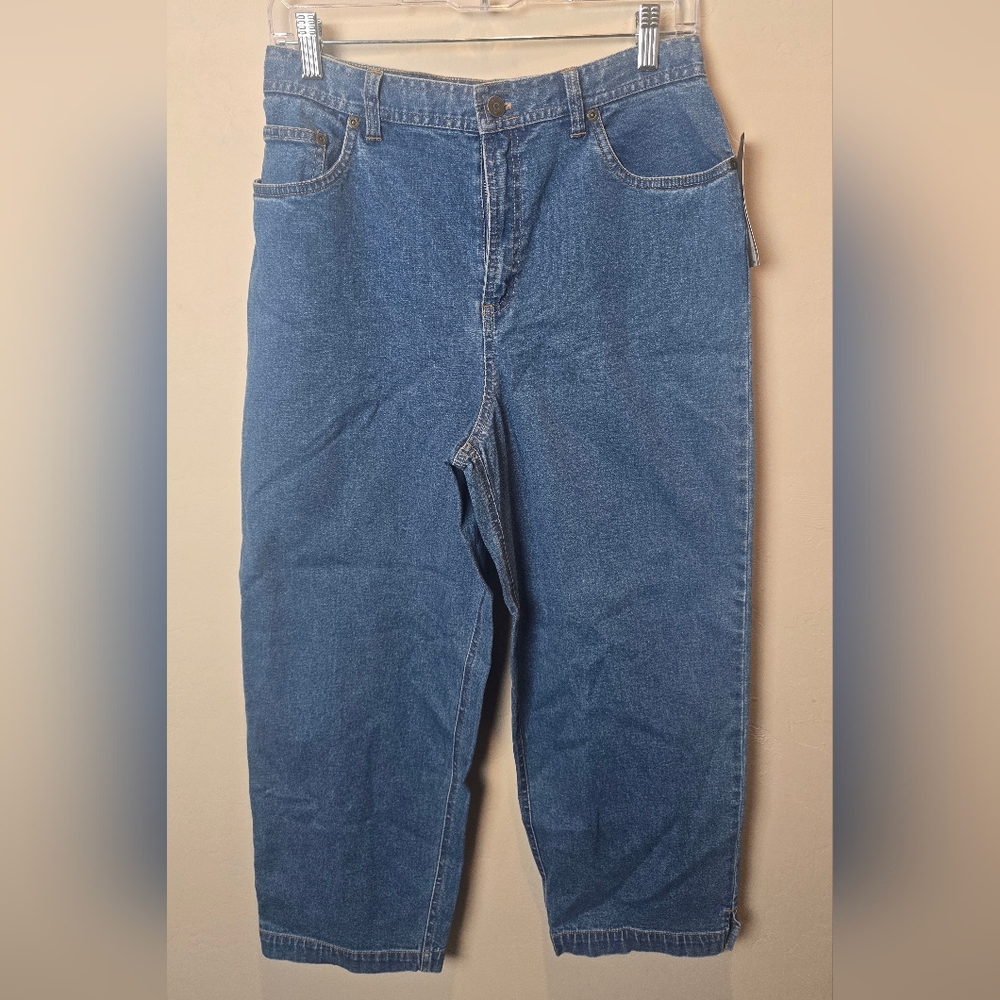 Relativity Women's Relaxed Fit Blue Jeans NWT